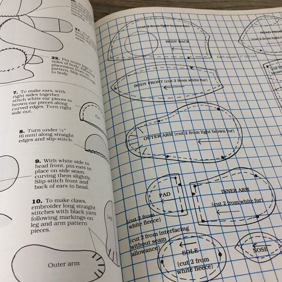 The Teddy Bear Book Hardcover By Marsha Evans Moore Patterns Recipes & Instructi - Picture 12 of 13